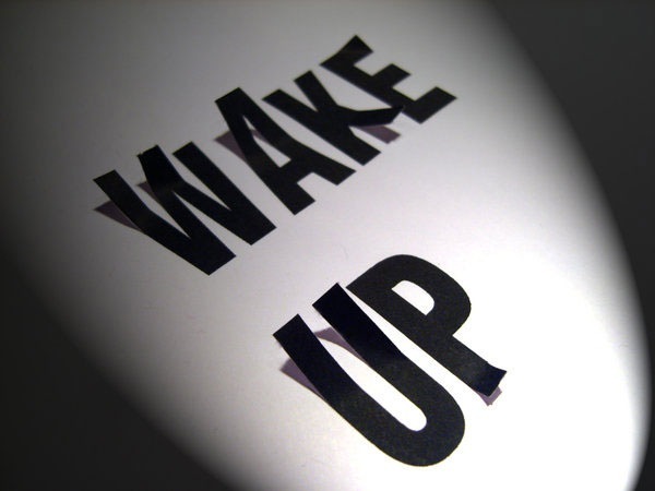 [1258279697_wake-up[4].jpg]